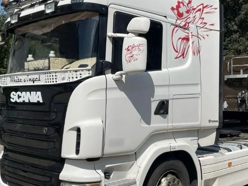 Tractocamión Scania disponible en Mar Truck